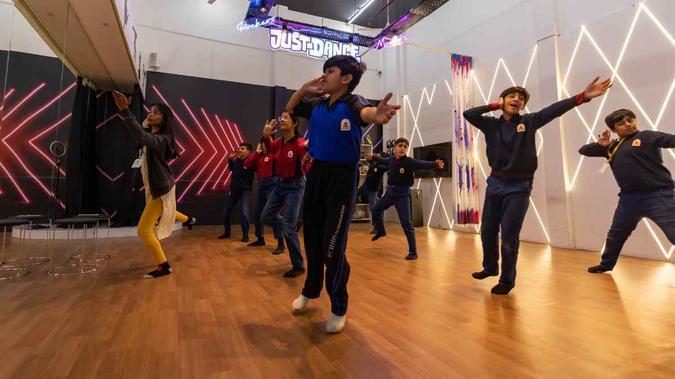 Child Enjoying dance classes