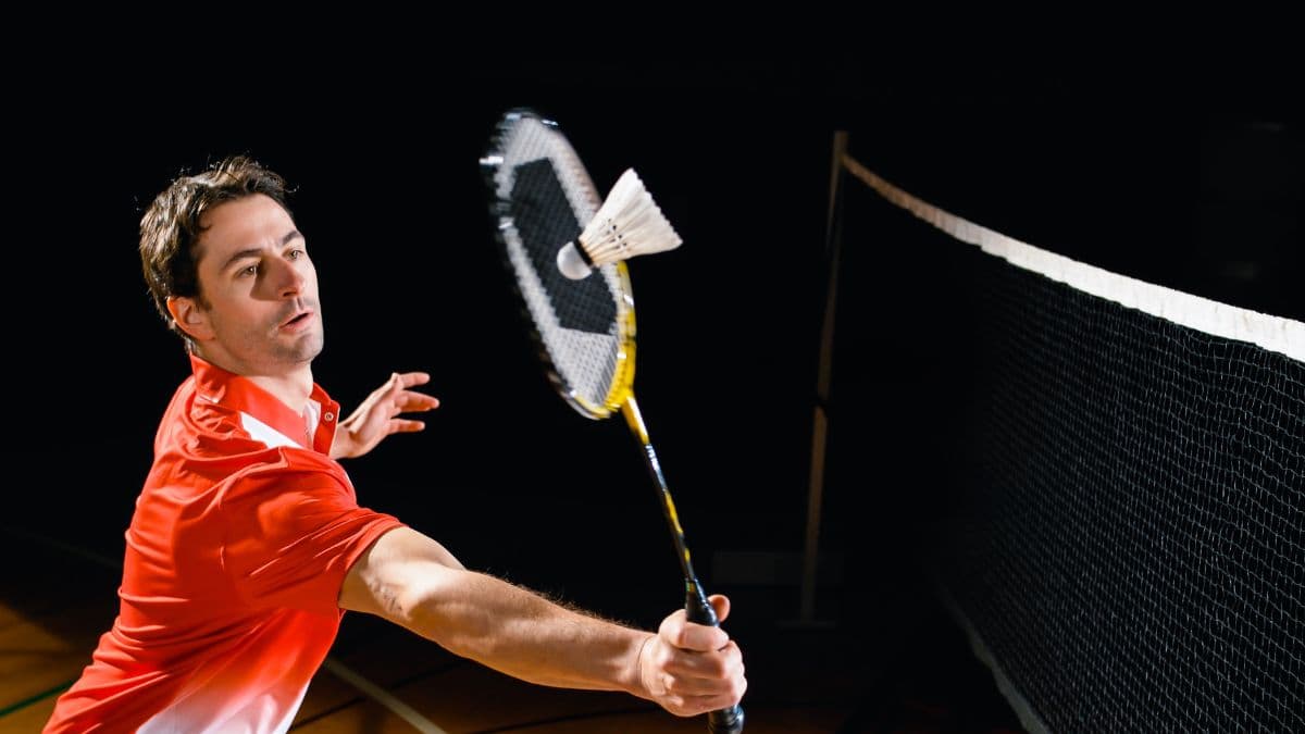 A guide to badminton Singles Court Rules and Regulations Badminton Single Rules