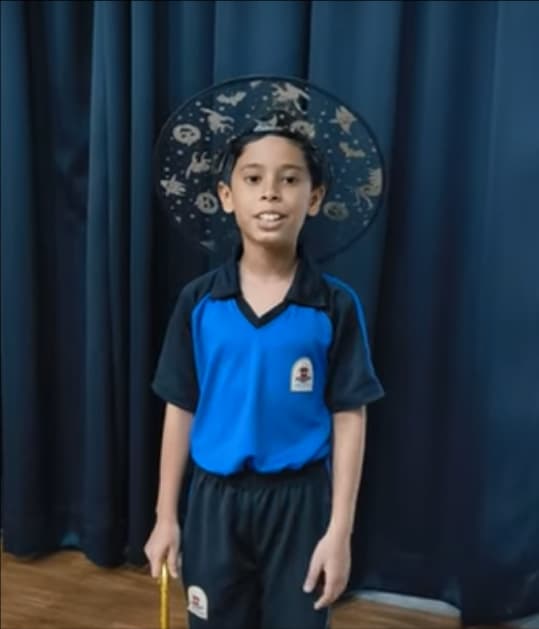 Young Boy(Ankit Ghosh) Showcasing Friction Frolic Performance – Newtown Branch, Kolkata, Class 5 Young Boy(Ankit Ghosh) Showcasing Friction Frolic Performance – Newtown Branch, Kolkata, Class 5