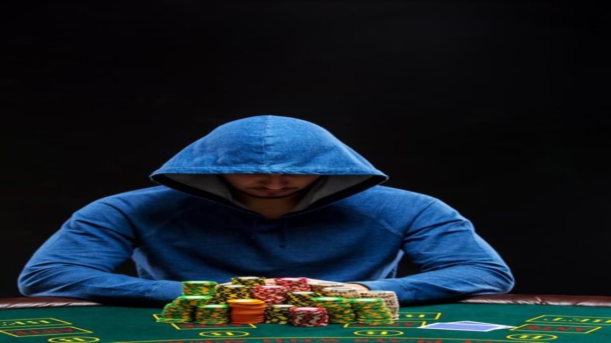 How to Recognize and Avoid Online Gambling Risks
