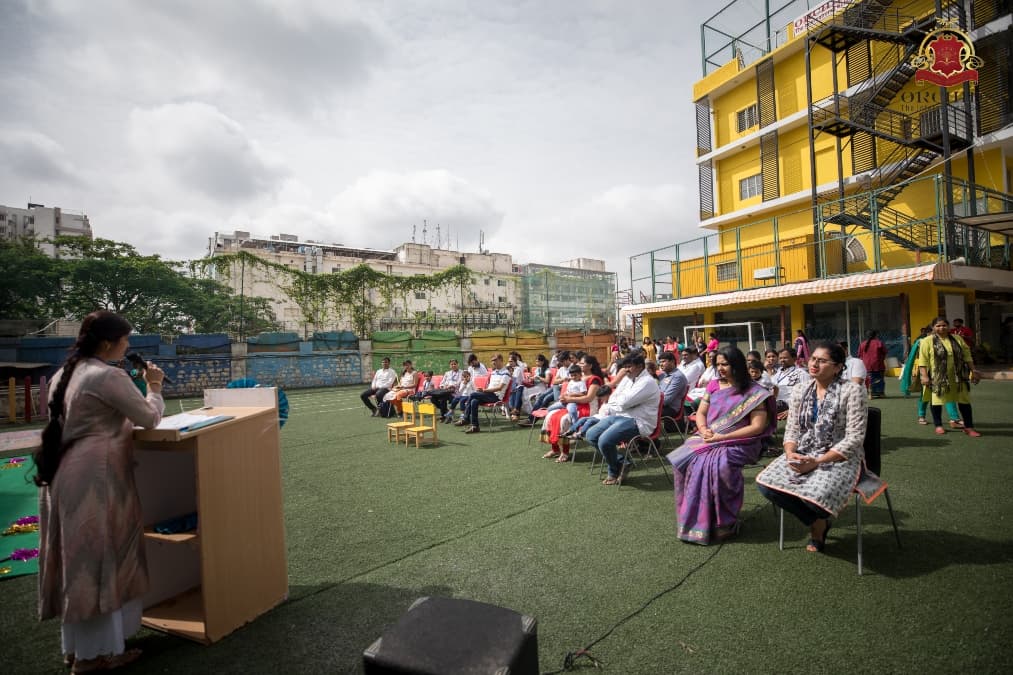 Navigating Parent-Teacher Meetings: Tips and Insights Parent teacher meetings